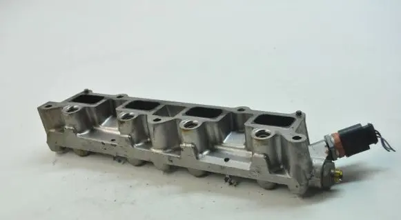 Fuel main line pipe