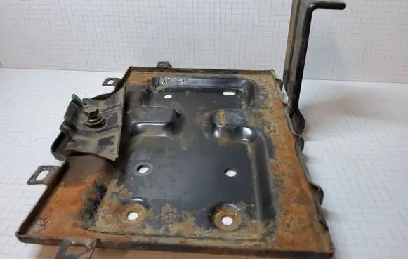 KIA Sorento Battery bracket 