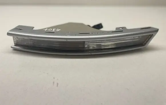 Volkswagen PASSAT B6 Front indicator light 3C0953041E 3C0807717A