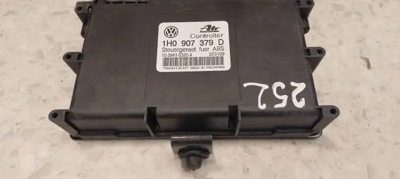 Volkswagen Golf III ABS control unit/module 1H0907379D 3X3109 10094103204