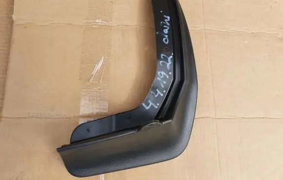 Skoda Octavia Mk4 Mudguards set 5E3075101 5E3821822