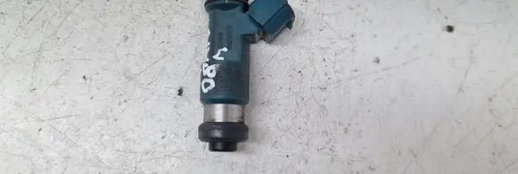 Suzuki Grand Vitara II Fuel injector 004062825
