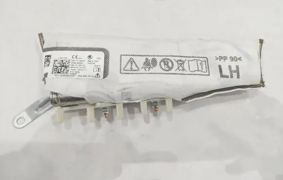 Skoda Fabia Mk4 (6VA) Seat airbag 0589P1000370 6VA880241D 651432900