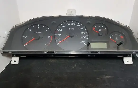 Nissan Primera Speedometer (instrument cluster) BM476