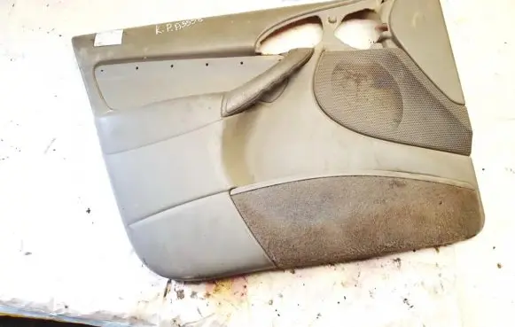 Ford Focus Front door card panel trim 98aba23943 98-ab-a23943