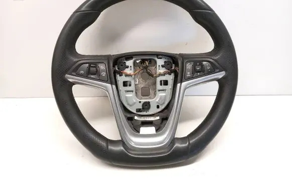Opel Zafira C Steering wheel 13365200 0060031514