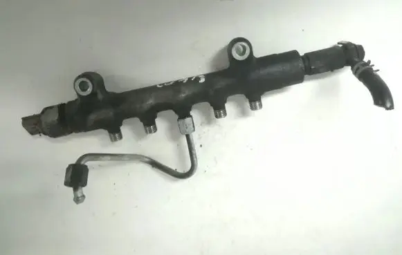 Subaru Legacy Fuel main line pipe