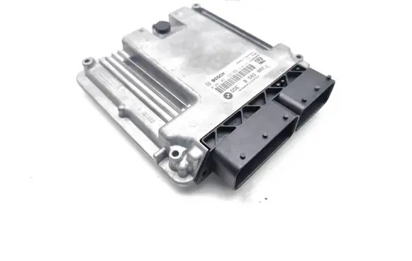 BMW 3 F30 F35 F31 Engine control unit/module 8582802 0281031329