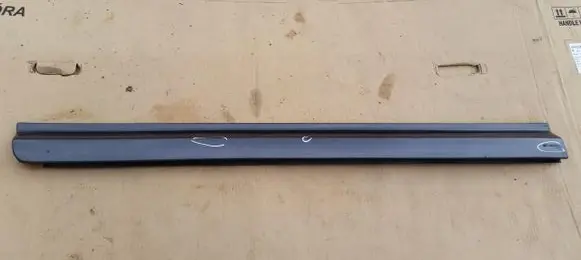 Audi A8 S8 D3 4E Front door trim (molding) 4E0853959A