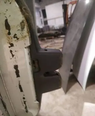 Tailgate/trunk/boot lock/catch/latch