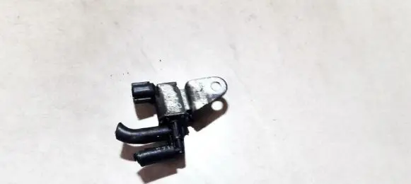 Subaru Impreza III Turbo solenoid valve k5t48479 7x16