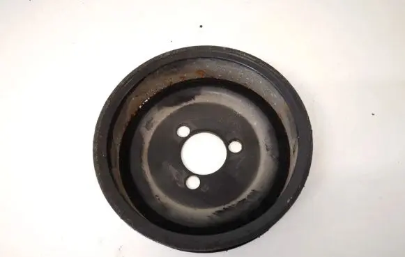 Volkswagen Golf V Water pump pulley 03d121028b