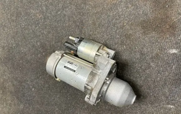 Chrysler Pacifica Starter motor 68348376AC 12E15 TN4380004562