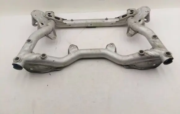 Mercedes-Benz E W212 Front subframe