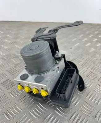Jaguar XE ABS Pump GX7314F447AF
