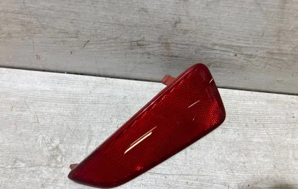 Rear tail light reflector
