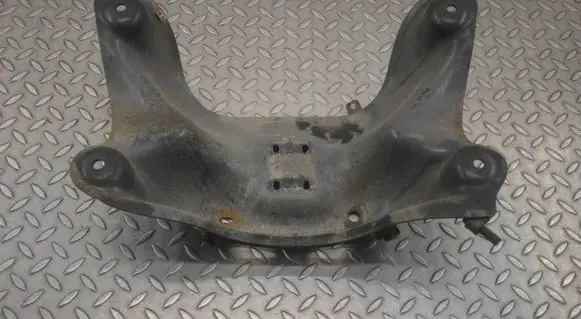 Mercedes-Benz Vito Viano W447 Gearbox mounting bracket A4472400200
