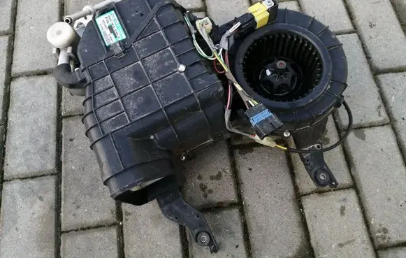 Renault Trafic II (X83) Interior heater climate box assembly 8200006922