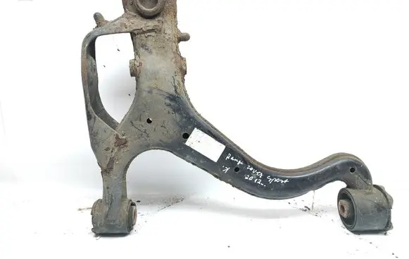 Land Rover Range Rover Sport L320 Front lower control arm/wishbone