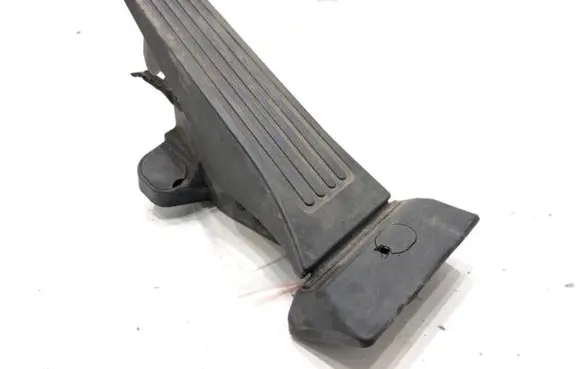 KIA Optima Accelerator throttle pedal 35190-2E000