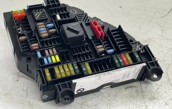 BMW X3 F25 Fuse module 9259468