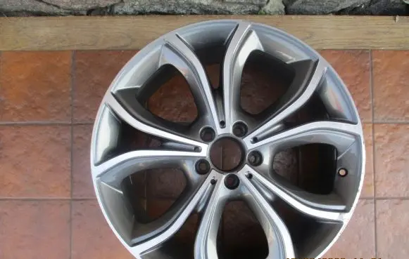 Mercedes-Benz E W238 R20 alloy rim A2384010100