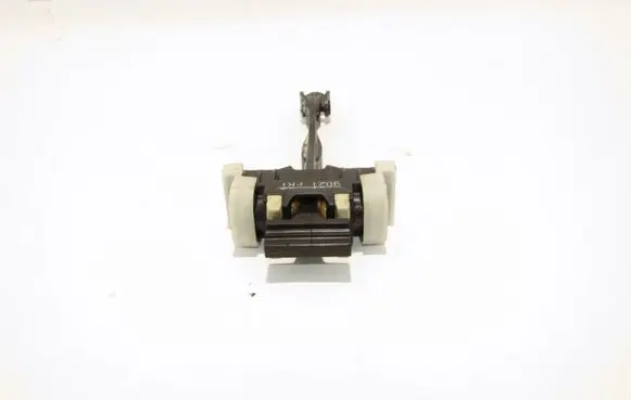 Opel Insignia A Front door check strap stopper 13229021