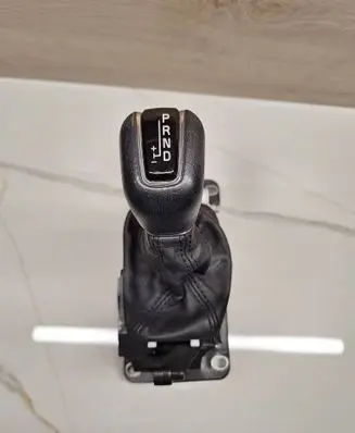 Volvo S90, V90 Gear shifter/selector 31437769 20170301064213