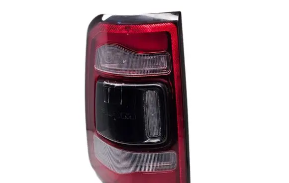 Ram 1500 Rear/tail lights SEQ279590 68262533AH MN820225