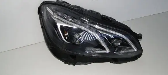Mercedes-Benz E W212 Headlight/headlamp A2129063003 14X01106684