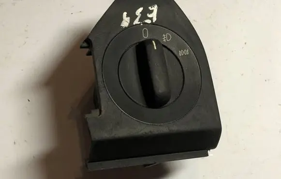 BMW 5 E39 Light switch 6901342 61316901342