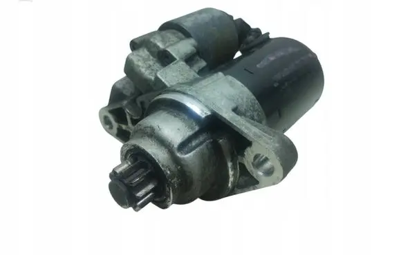 Volkswagen Polo Starter motor 0001120406 02T911023
