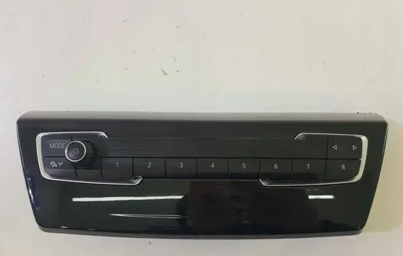 BMW 2 F45 Head unit multimedia control 