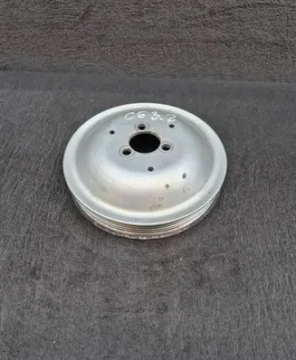 Audi A6 S6 C6 4F Water pump pulley 06E121031A 06E121031E 06E121031F