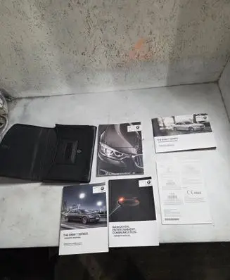 BMW 7 F01 F02 F03 F04 Owners service history hand book