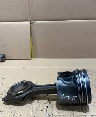 Ford Transit - Tourneo Connect Piston with connecting rod