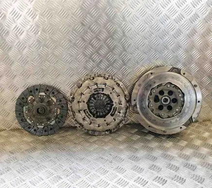 BMW 3 F30 F35 F31 Clutch set kit 124058910 415059410