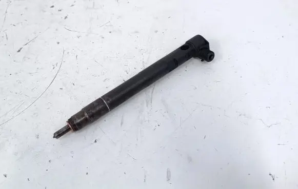 Opel Antara Fuel injector 28264951 25183186