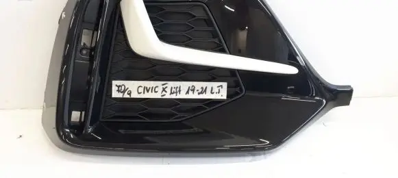Honda Civic X Rear bumper corner part panel trim 71508TGG