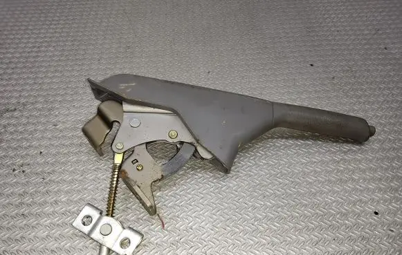 Honda CR-V Handbrake/parking brake lever assembly