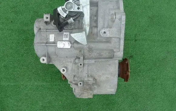 Volkswagen Tiguan Manual 5 speed gearbox QKP