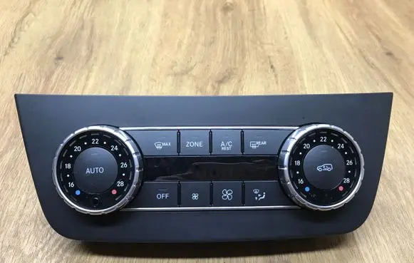 Mercedes-Benz GLE (W166 - C292) Climate control unit A1669003217