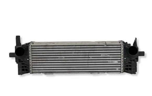 BMW X5 G05 Intercooler radiator 8584127 KB810004 68975510