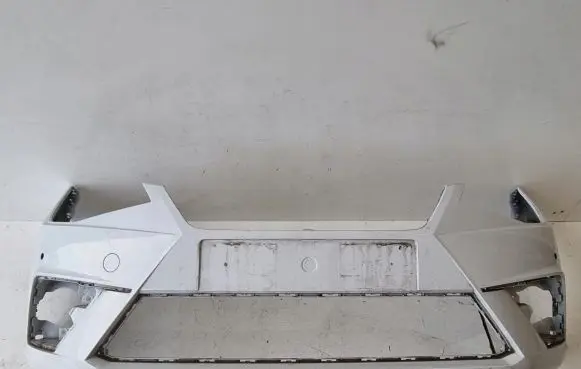 Seat Ibiza V (KJ) Front bumper 6F0807221D