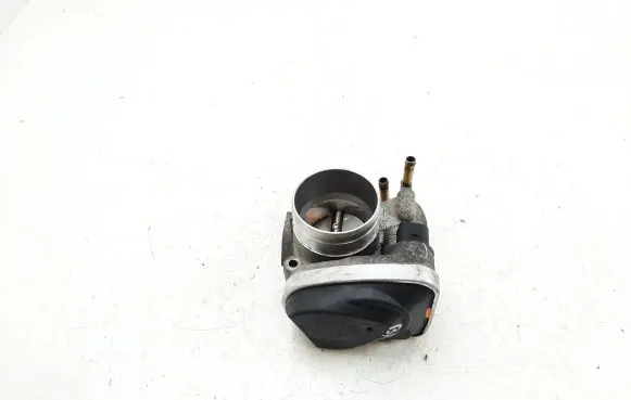 Audi A3 S3 8P Throttle valve 06A133062AB