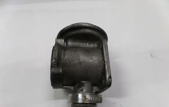 BMW 3 E92 E93 EGR valve 7804380320D