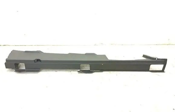 Bentley Bentayga (D) pillar trim (bottom) 36A863527