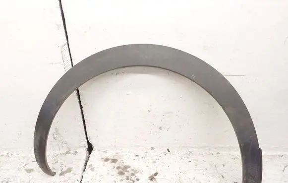 Peugeot 3008 II Rear arch trim 9811633977