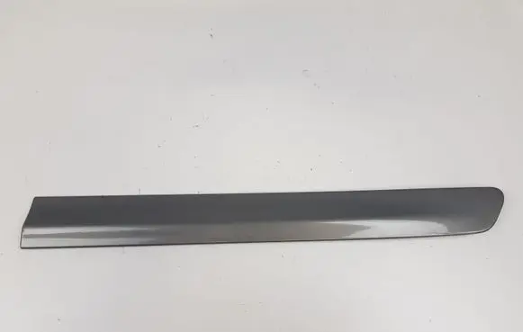 Volvo C70 Rear fender molding trim 09466450