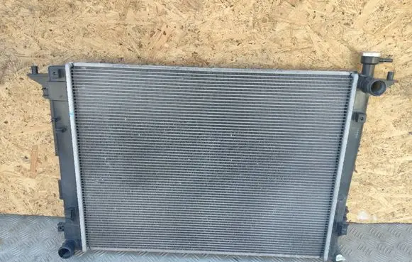 Hyundai ix35 Coolant radiator